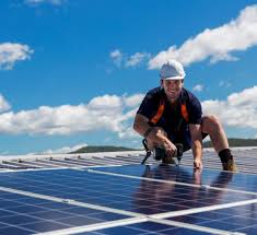 Panneaux Solaires Photovoltaïques: Estimations, budget et chiffrage de Travaux à Monampteuil